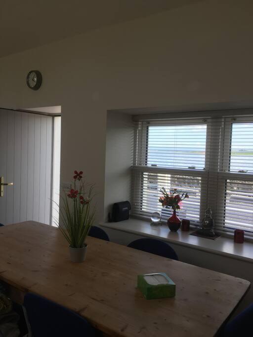 2 Quay Road, Killala. Stunning Sea Front Cottage Extérieur photo